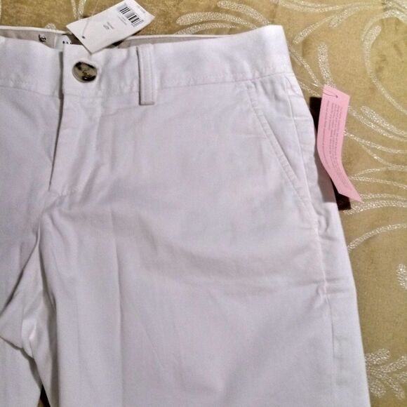 Banana Republic Stretch Shorts - Picture 2 of 6